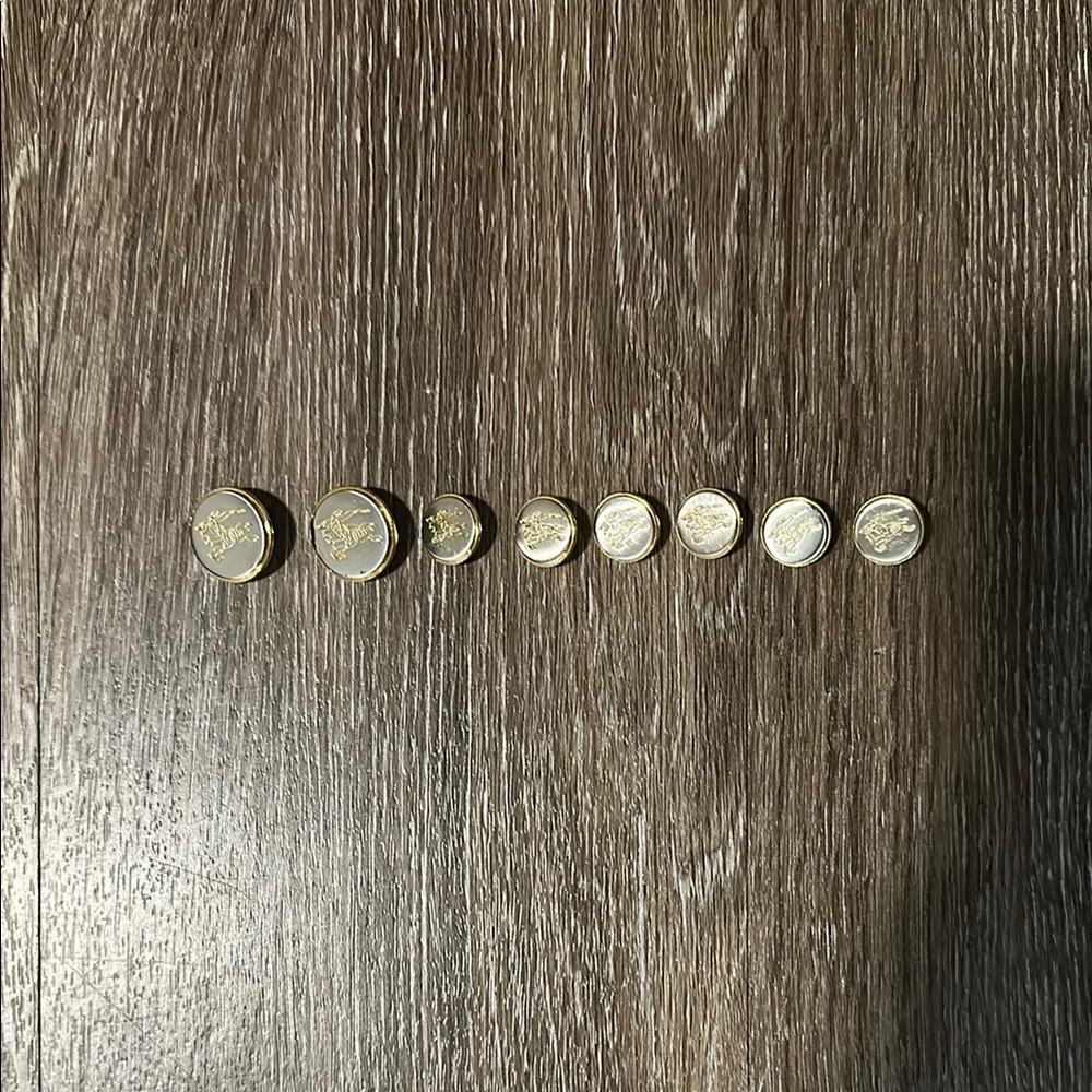 Burberry gold-tone buttons